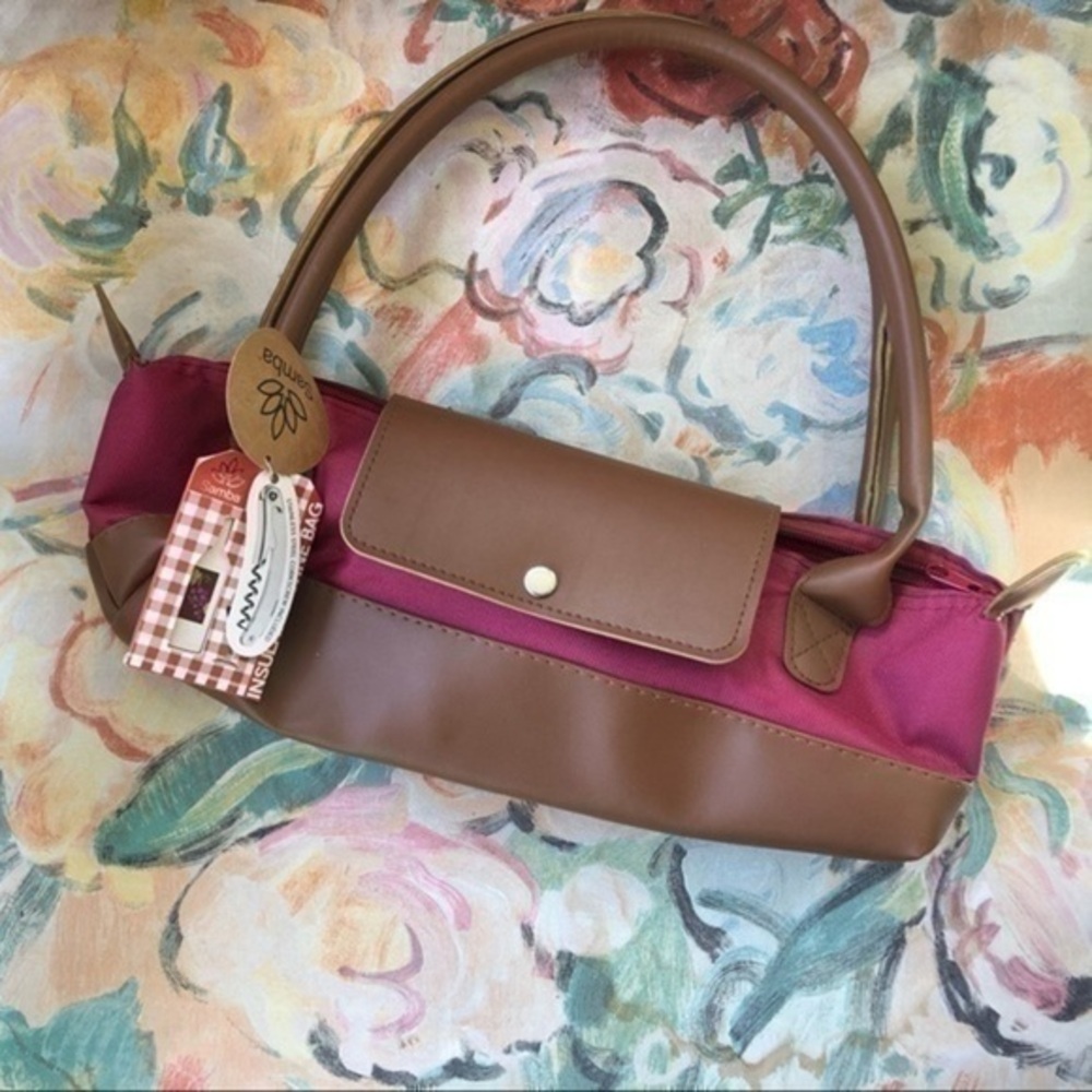 NWT Insulated  Wine Bag